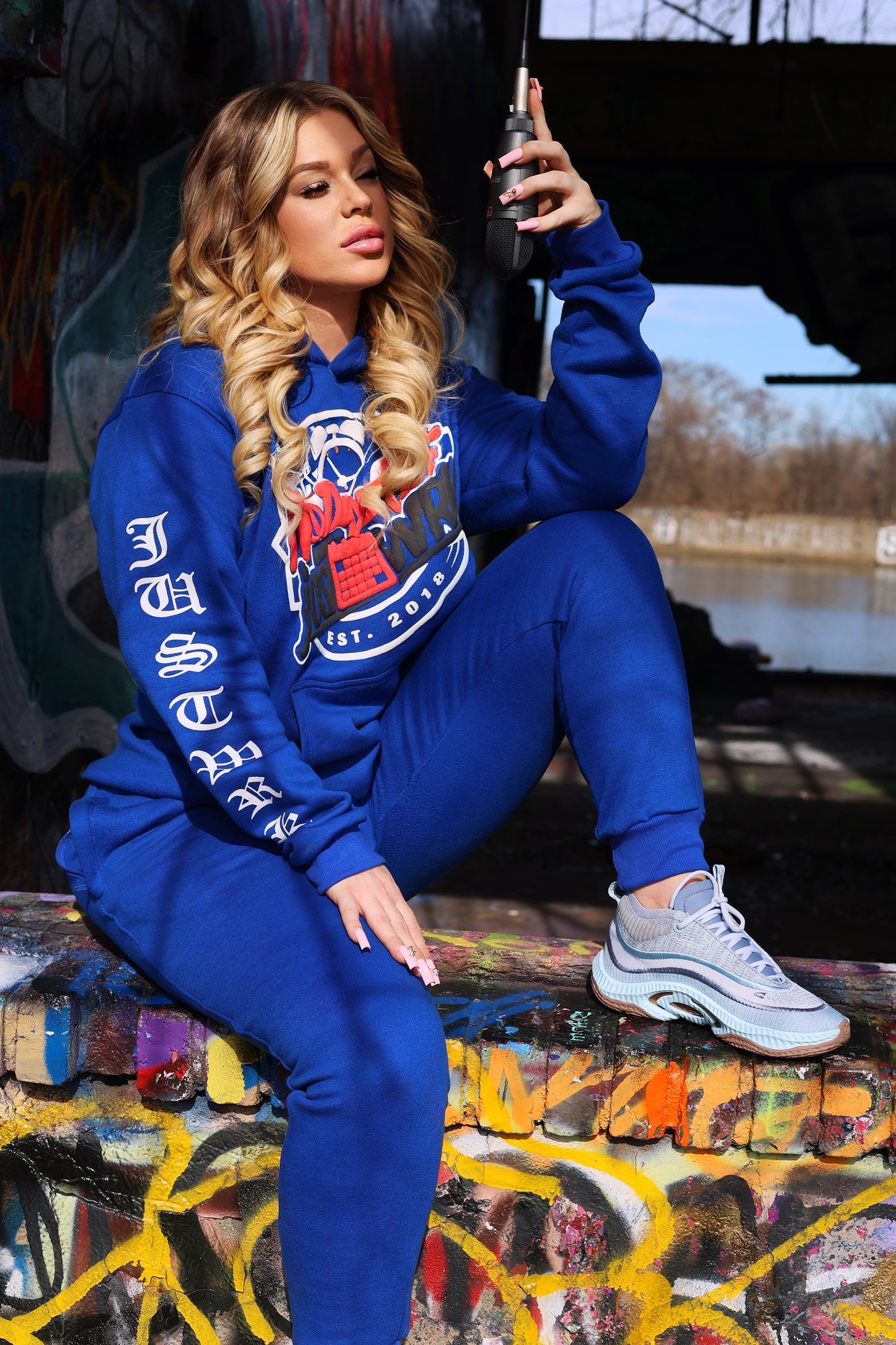 WIN A Music Collab Session InTheStudioWithParis!